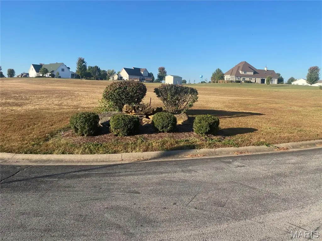 101 Royal Oak Lane, Montgomery City, MO 63361