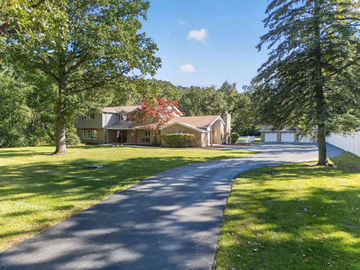 17125 W 145th ST, Lockport, IL 60441