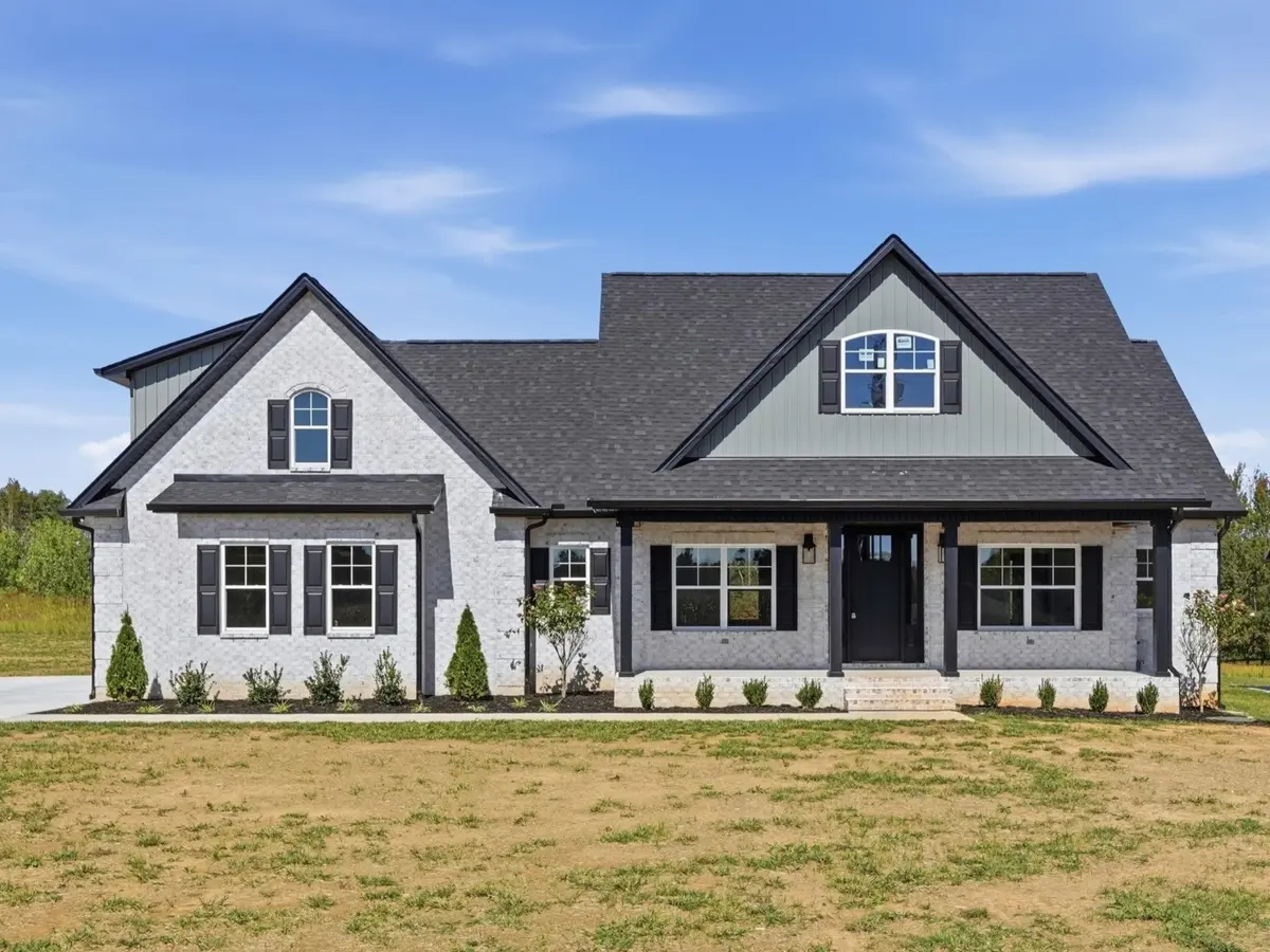 1284 Old Shelbyville Hwy, Tullahoma, TN 37388