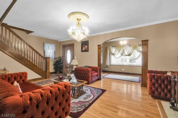 315 Trinity Pl, Hillside Twp., NJ 07205