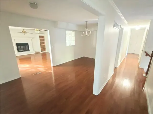 427 N Blake ST, Olathe, KS 66061