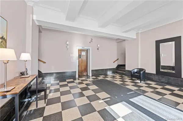 9524 Fort Hamilton Pkwy #601, Brooklyn, NY 11209