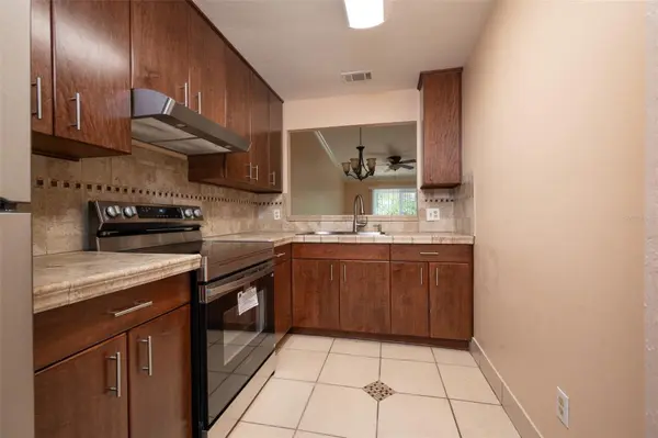 3409 NW 52ND TER, Gainesville, FL 32606