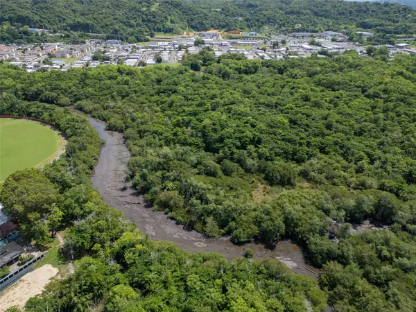 442 PASEO CRISTOBAL COLON, Aguadilla, PR 00603