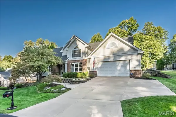 13243 Weatherfield DR, Maryland Heights, MO 63146