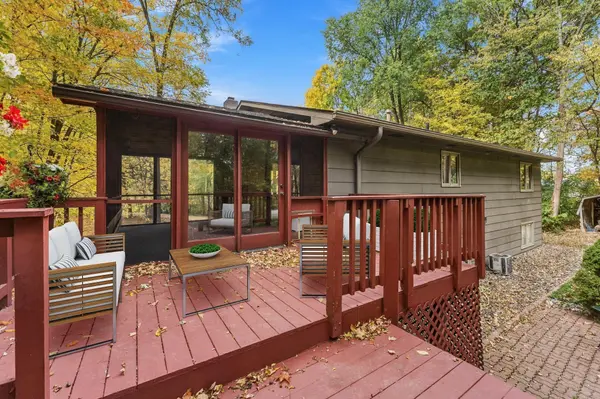28957 Linden AVE, Lindstrom, MN 55045