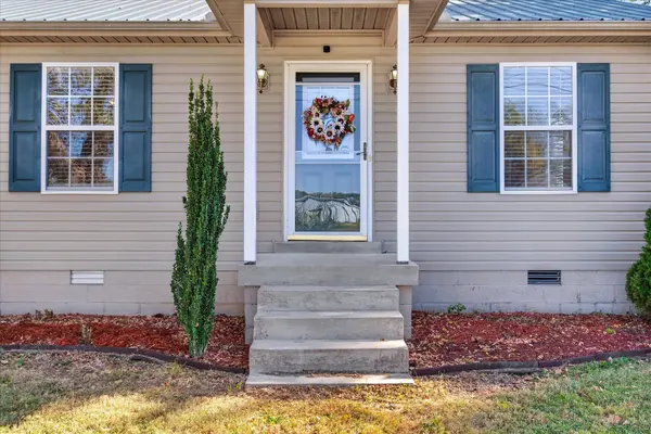 523 E Park St, Guthrie, KY 42234