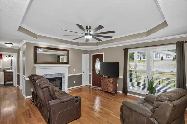 206 Allers Dr, White House, TN 37188