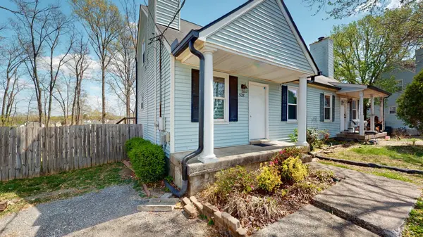 528 Debbie Dr, Hermitage, TN 37076