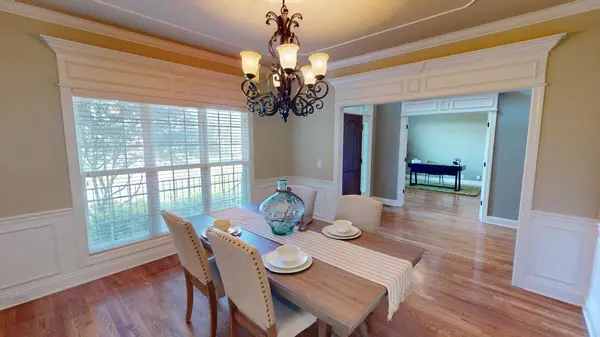 1215 Twin View Dr, Murfreesboro, TN 37128