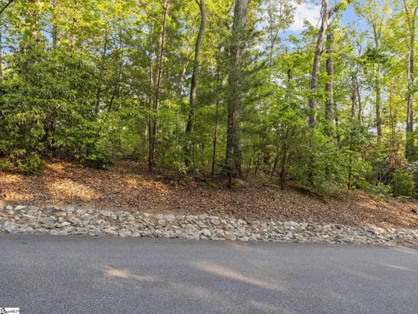 5 Rhone Valley CIR, Travelers Rest, SC 29690