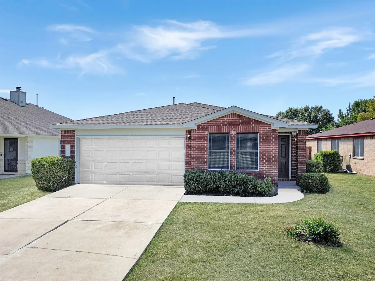 102 Ryan CV, Hutto, TX 78634