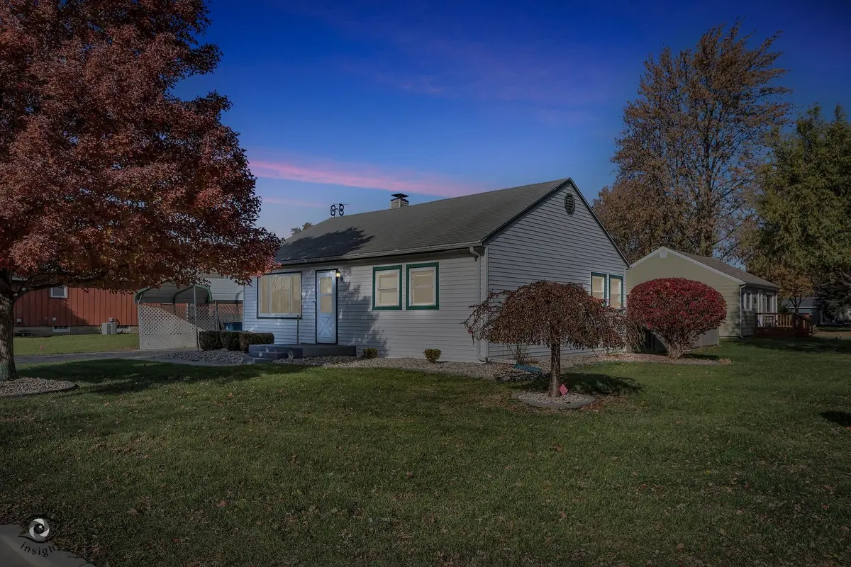 1071 E Broadway ST, Bradley, IL 60915