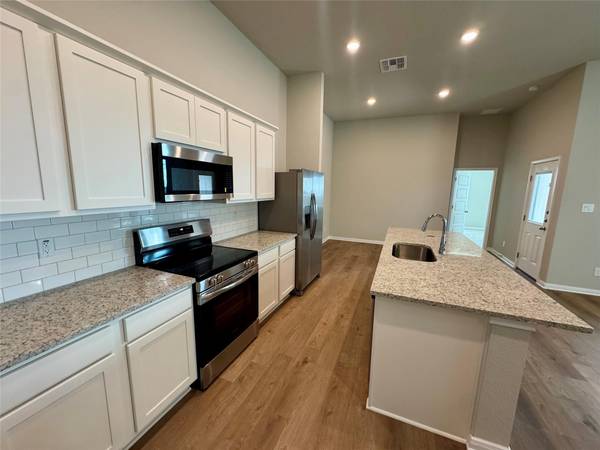 761 Staglin ST #A, Buda, TX 78610
