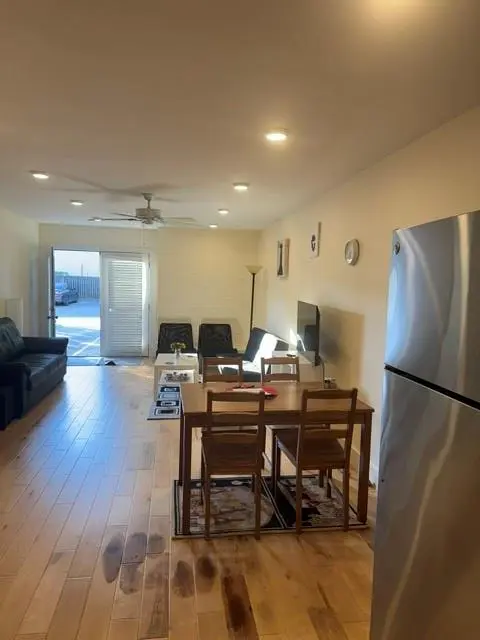 909 Reinli ST #136, Austin, TX 78751