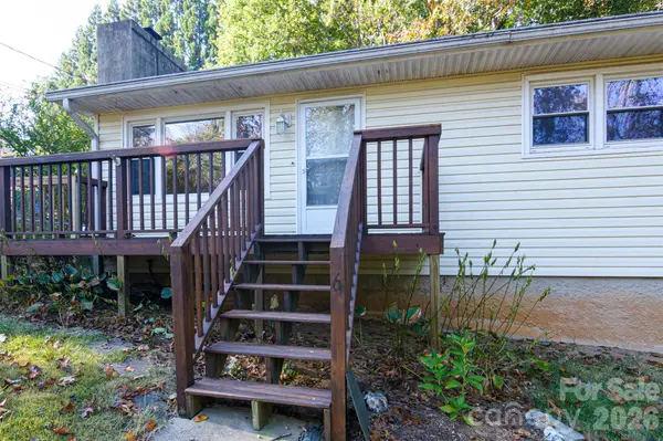 86 Johnston BLVD, Asheville, NC 28806