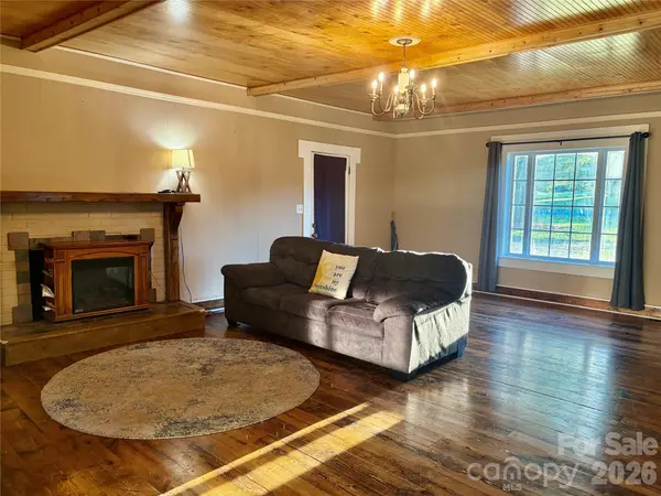 5004 Fallston RD, Lawndale, NC 28090