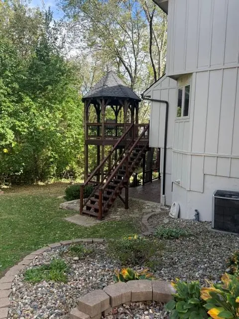 14608 W 56th TER, Shawnee, KS 66216