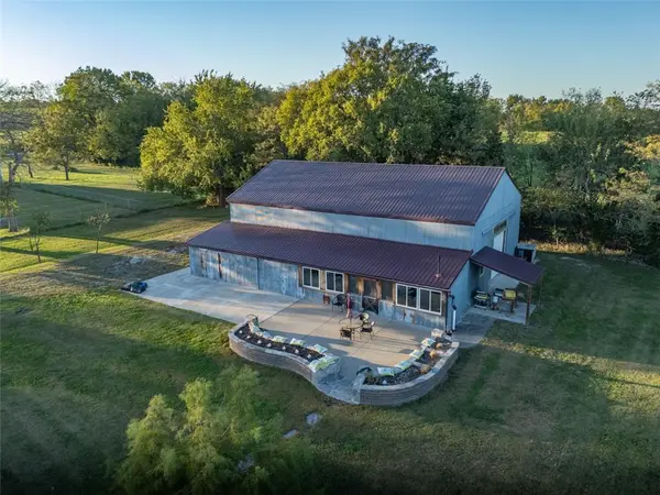 21583 Hadsall RD, Parker, KS 66072
