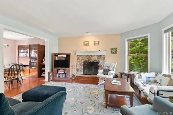 234 Salisbury TPKE, Rhinebeck, NY 12572