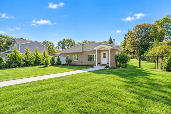 590 Canal RD, Mount Sinai, NY 11766