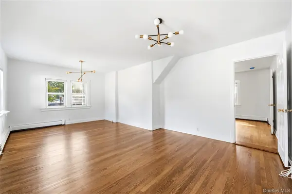 99 Wall ST #1, Huntington, NY 11743