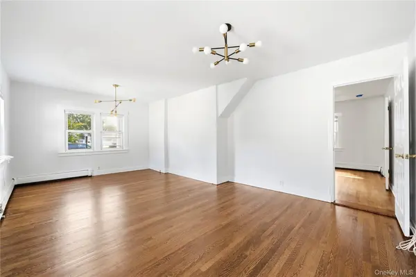 99 Wall ST #1, Huntington, NY 11743