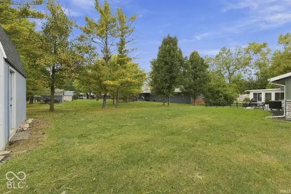 8301 N Santa Barbara DR, Muncie, IN 47303