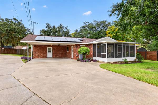 552 HIGHLAND DR, Eustis, FL 32726