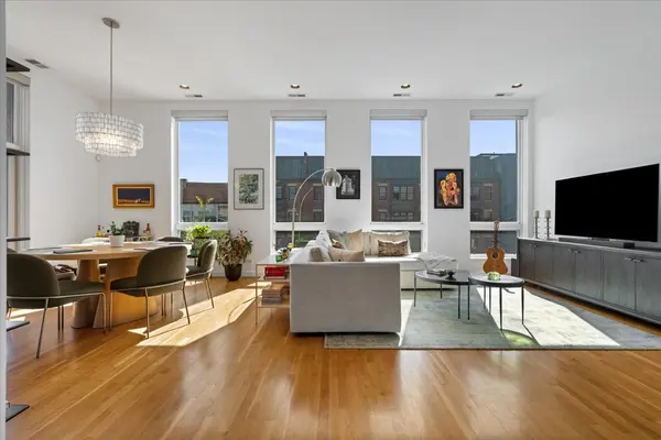 2028 W Division ST #301, Chicago, IL 60622