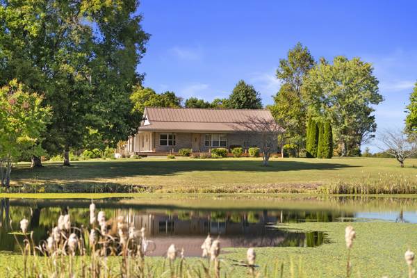 791 Hunters Ln, Crossville, TN 38571