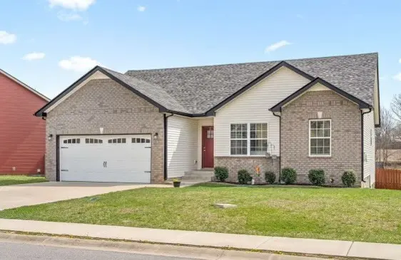 1933 Bell Chase Way, Clarksville, TN 37040