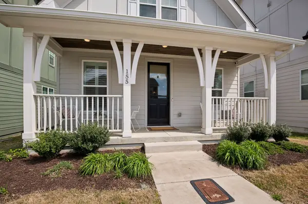 155 Oasis Dr, La Vergne, TN 37086