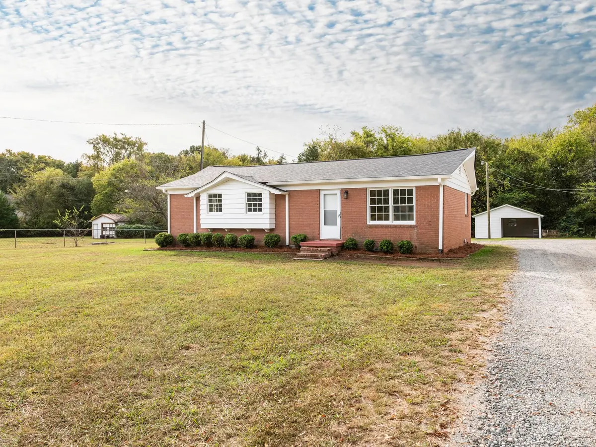 4305 Weddington RD, Concord, NC 28027