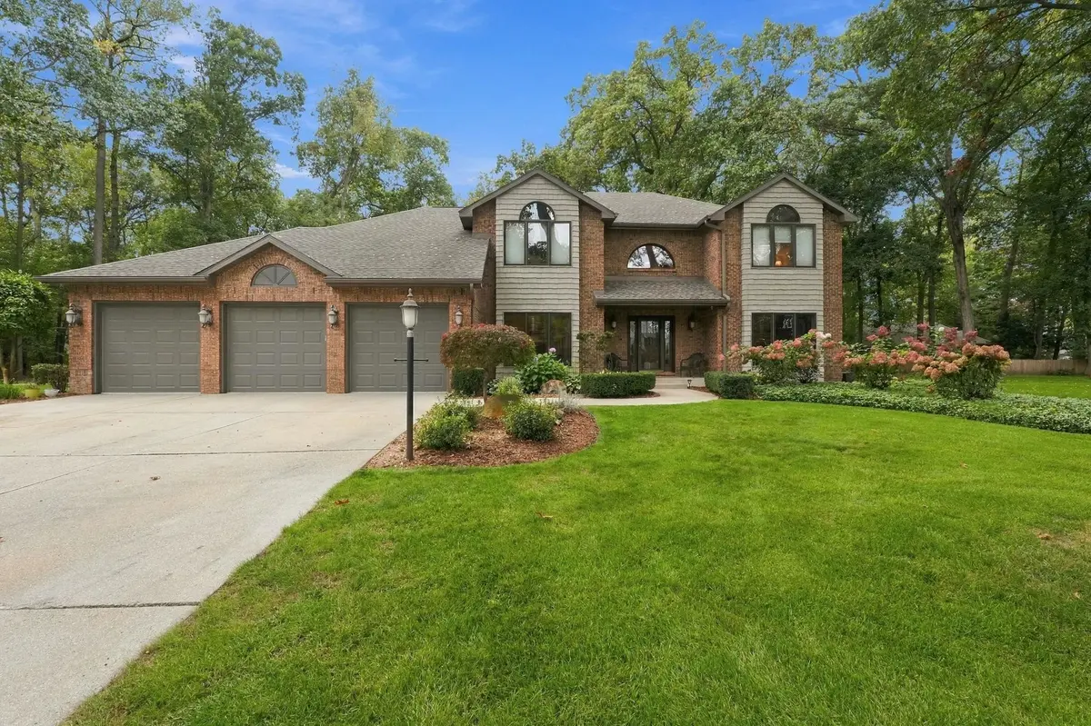53071 Monterey DR, Bristol, IN 46507-9658