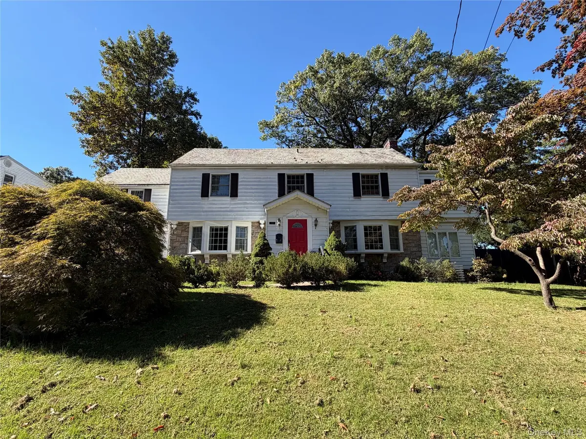 329 Grandview BLVD, Yonkers, NY 10710