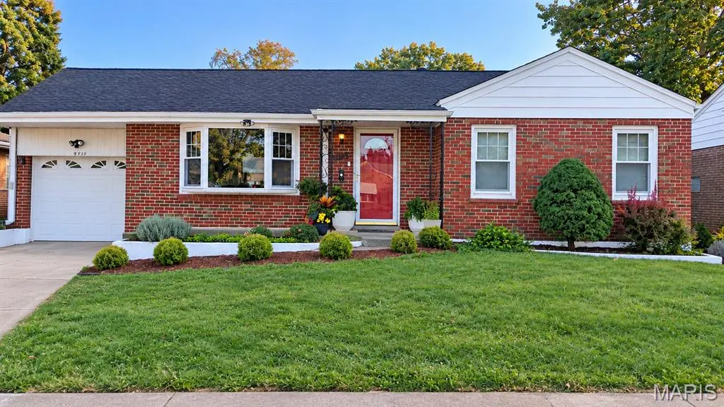 9414 Pattonwood DR, St Louis, MO 63136