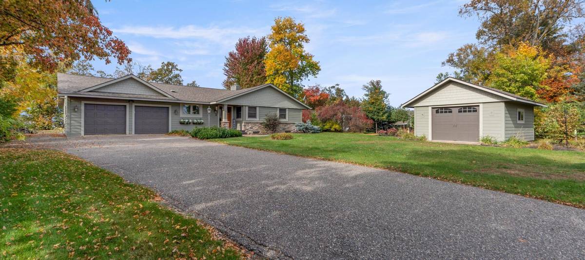 22617 Hole In The Day DR, Nisswa, MN 56468