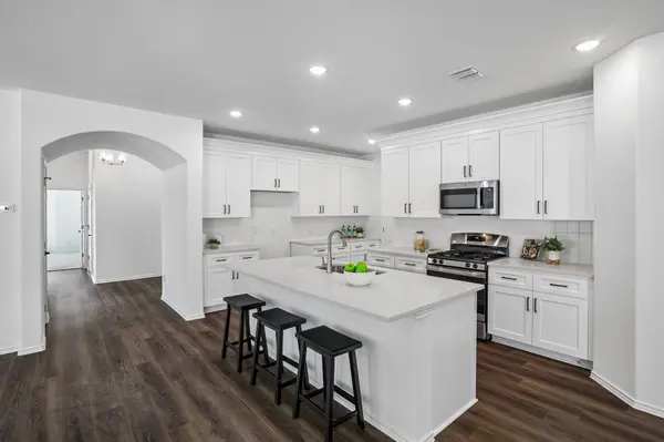 521 Clubhouse DR #GH-75, Georgetown, TX 78628