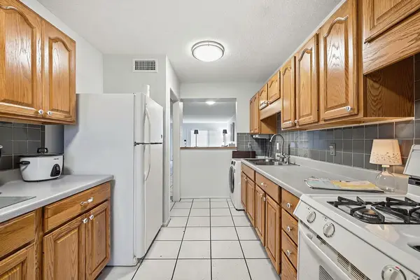 2425 Ashdale DR #90, Austin, TX 78757