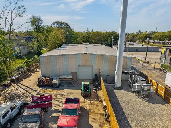 3051 N 51st ST, Kansas City, KS 66104