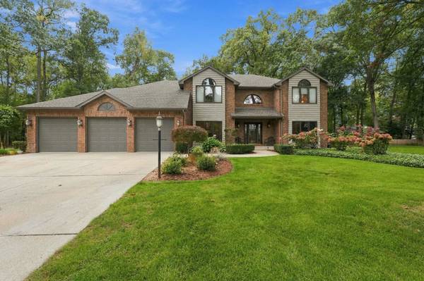 53071 Monterey DR, Bristol, IN 46507-9658