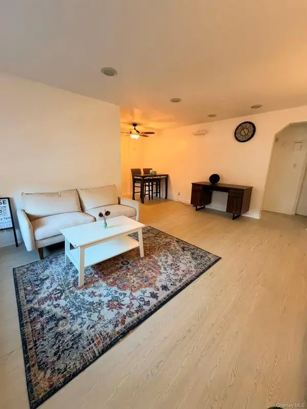 172-09 Crocheron AVE #C1, Flushing, NY 11358