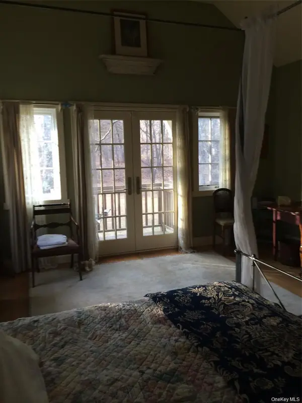 43 Mcmanus, Red Hook, NY 12571