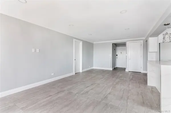 3755 Henry Hudson Pkwy #14A, Bronx, NY 10463