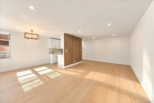 1300 Midland AVE #C26, Yonkers, NY 10704