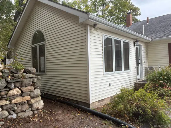 22 Farnum ST, Port Jervis, NY 12771