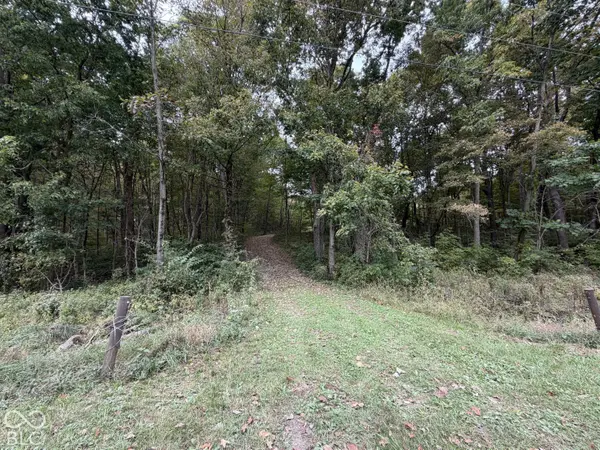 0 S Glascock RD, Veedersburg, IN 47987