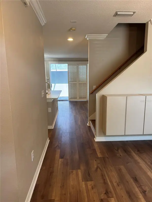 11543 FOUNTAINHEAD DR, Tampa, FL 33626