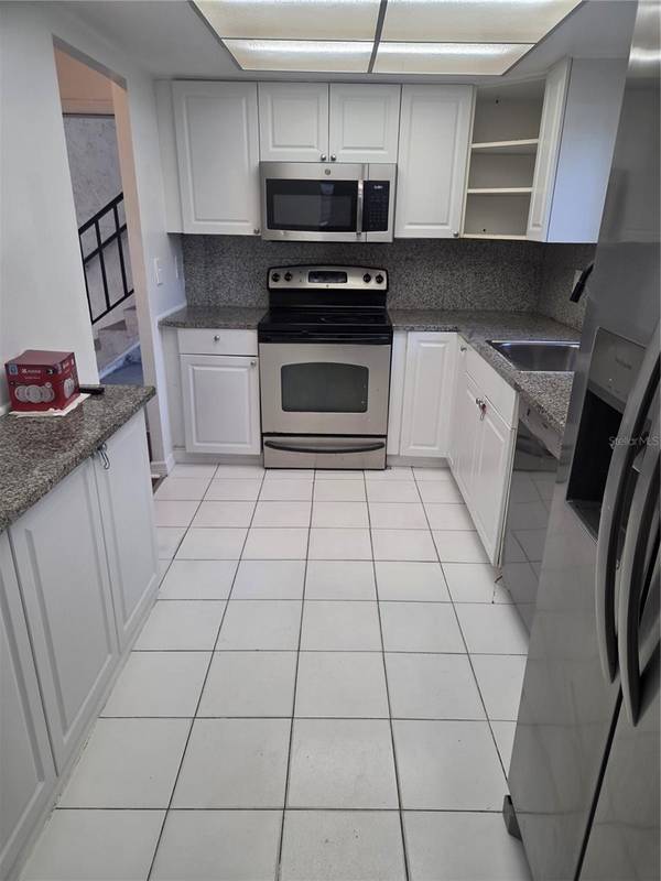 5051 75TH AVE N #2, Pinellas Park, FL 33781